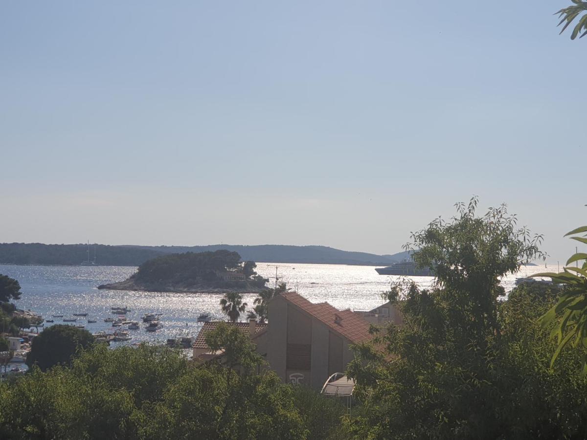 Apartments & Rooms Zlatica Hvar Hvar Town Exterior photo